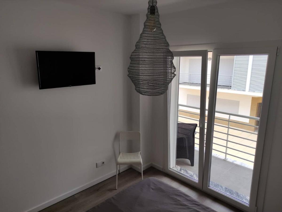 Апартаменты Cabedelo Figueira Surf House Фигейра-да-Фош Экстерьер фото